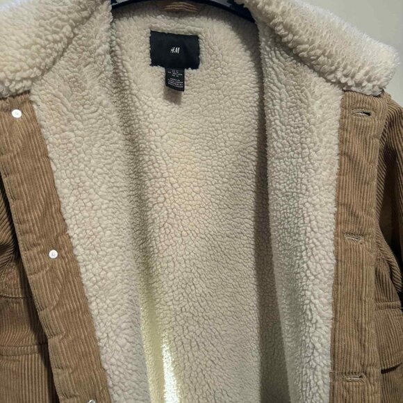 H&M tan corduroy jacket (size: M) - Picture 4 of 5